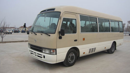 豐田考斯特25座